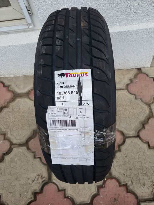Vand/Schimb  185 65 15 Tigar 205 60 16