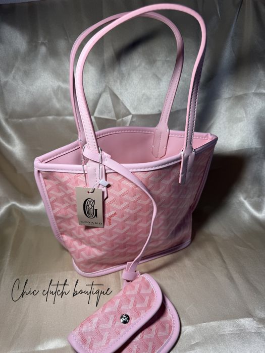 Poseta Goyard roz