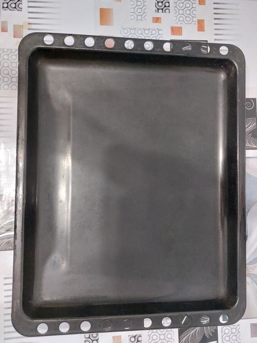 Противень продам