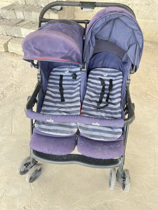Коляска для двойни / близнецов / погодок Joie