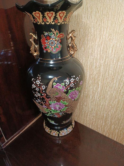 Китайская ваза павлин