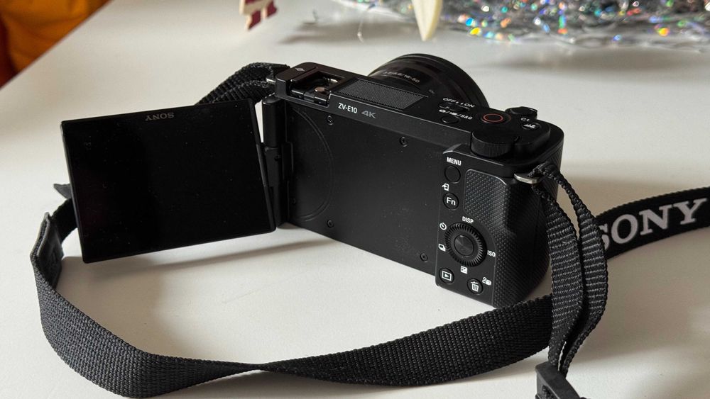 Камера ZV-E10 Kit 16-50mm