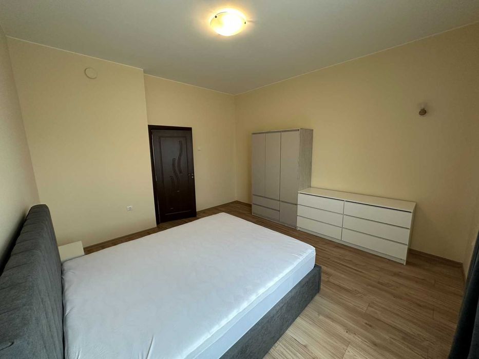 Дава се под наем Многостаен апартамент в Пловдив, Център - 88 кв.м за 847.62 € - Снимка #6