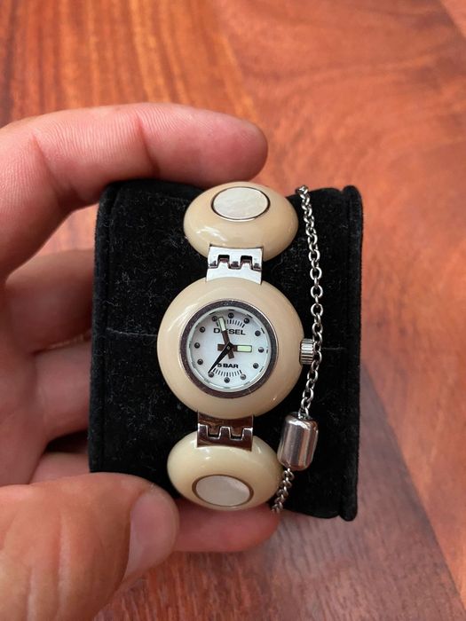 Ceas dama Diesel DZ 5064 Beige Mother of Pearl!