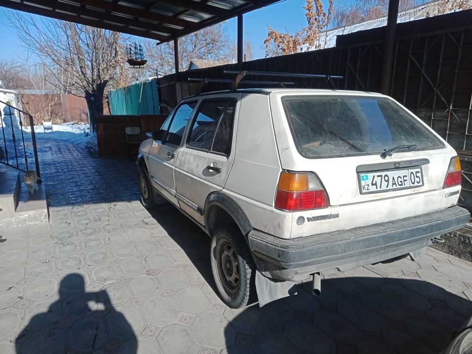 Продам машину гольф 2