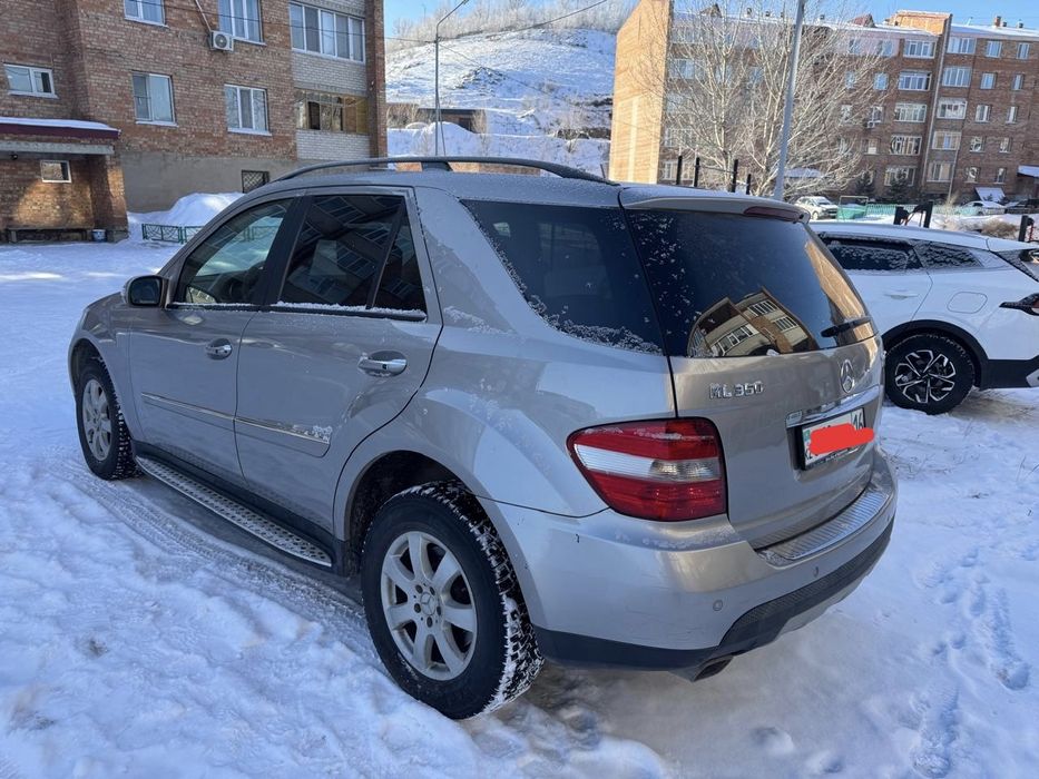 Продам авто МL350  3.2 об