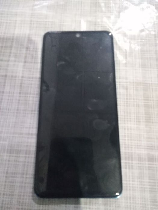 Redmi not 12 pro bor srochno 200$