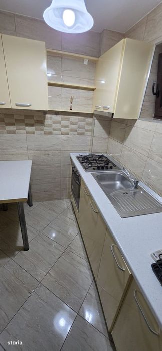 Tomis Nord Aleea Fragilor 2 camere decomandat etaj 2 termen lung