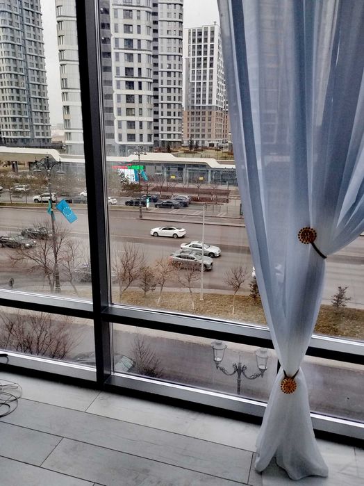 Продам 3ную квартиру на  EXPO