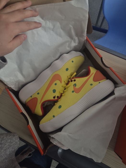 hyperdunk 2017 в размере 40-42,5