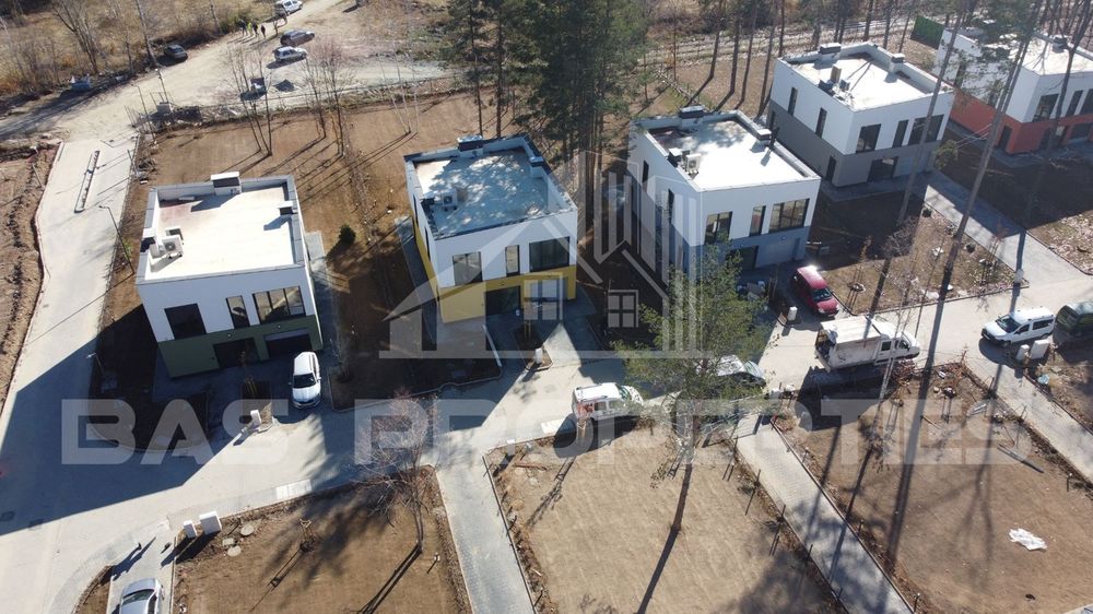 Продава се Къща в с. Вакарел, Област София-област - 219 кв.м за 1500 €/кв.м - Снимка #7