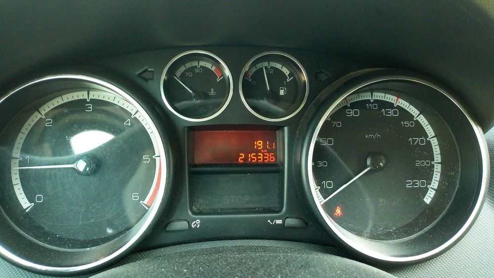 PEUGEOT 308 2009 — imagine 4