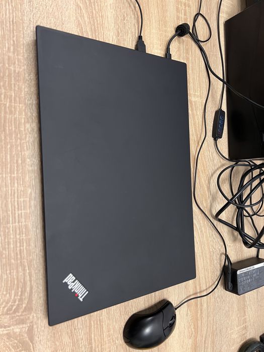 Lenovo thinkpad t15 gen 2 i7-1185g7 32 GB RAM 512 SSD 15.6 inch full h