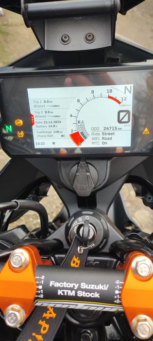 Vând KTM 390 Adventure cu doua seturi de roti