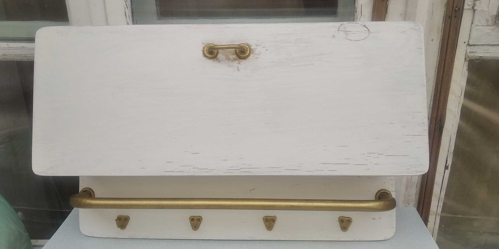 Продается полка для ванны