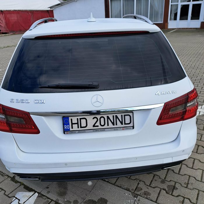 Vând Mercedes W212