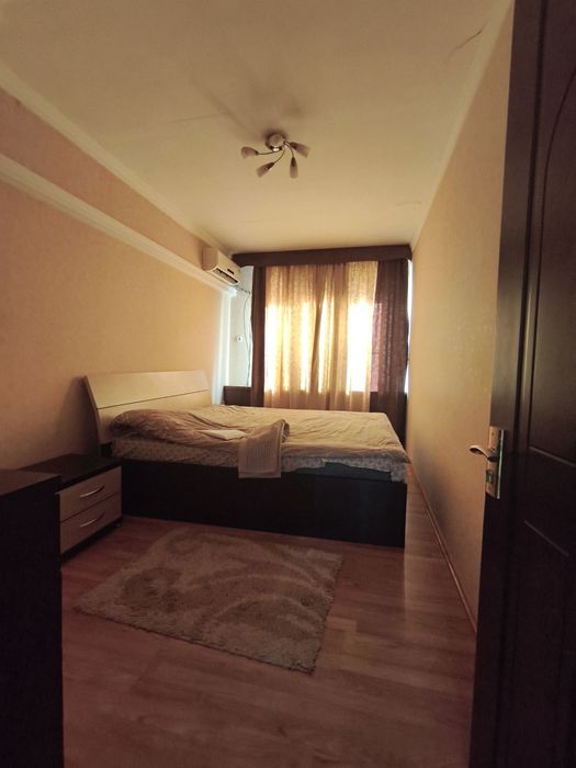 2 х ком на Ц 5 Аллайский ,банк Ипак йули метро Абдулла Кодири