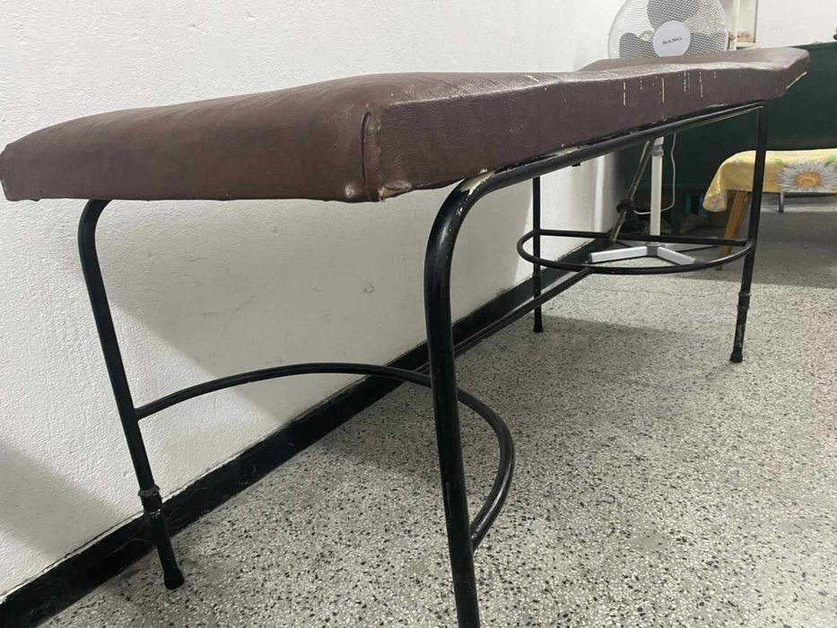 Легло за масажи втора употреба