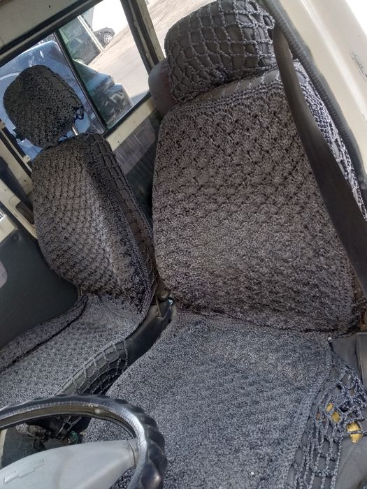 Nexia sidena bor damasda turubdi oldi  tomoni