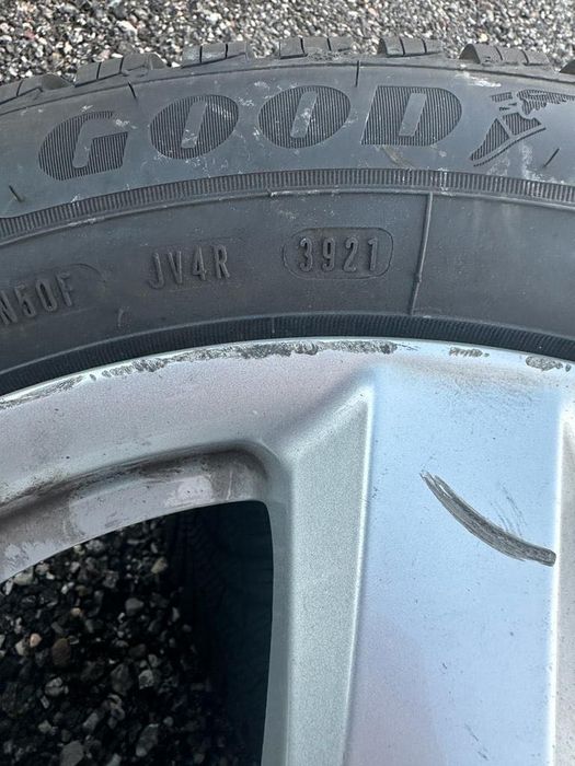 Гуми с джанти ENZO 16” Мини купър