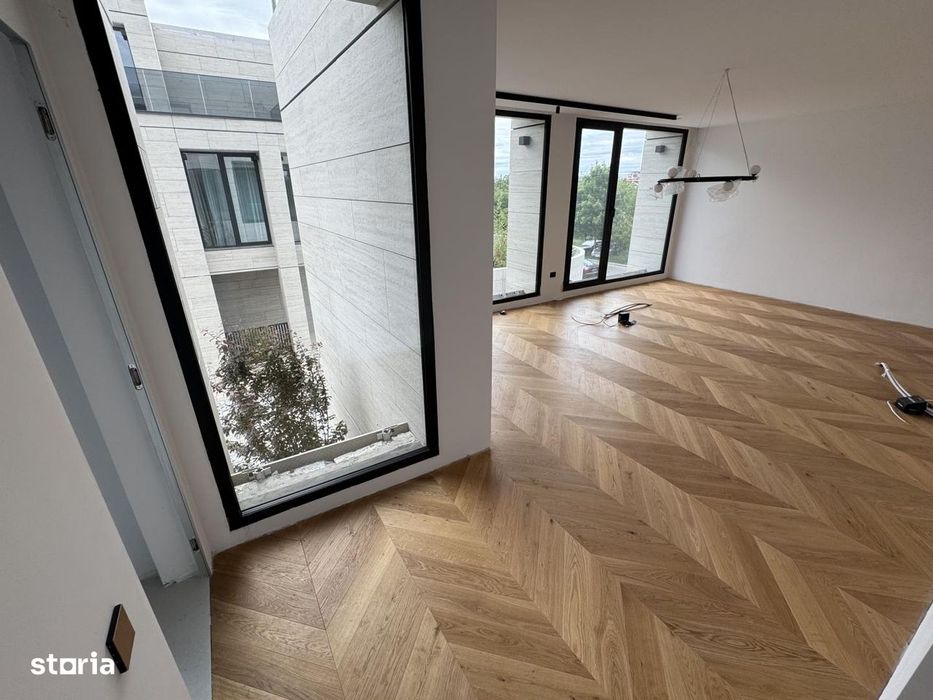 Vila LUX| 400mp |5-6 Camere |2 Parcari |intre OMV - Erou Iancu