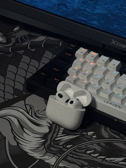 Продам наушники