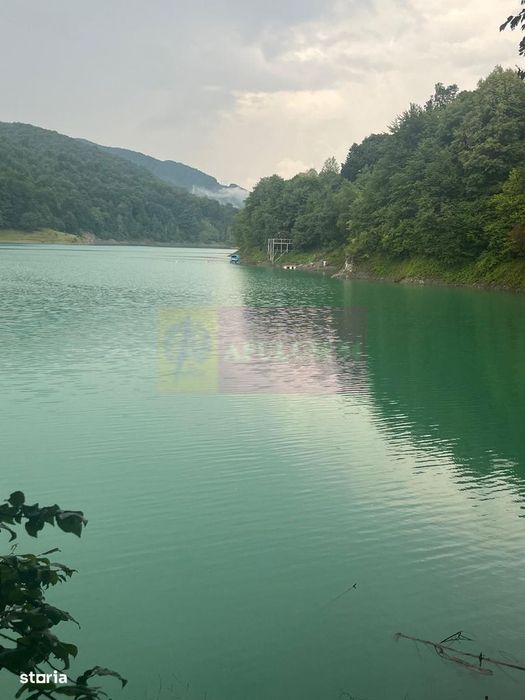 Teren cu deschidere la lac – Valea Doftanei, Prahova