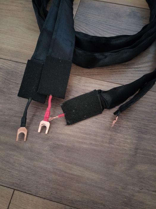 Cabluri boxe folie cupru Mundorf