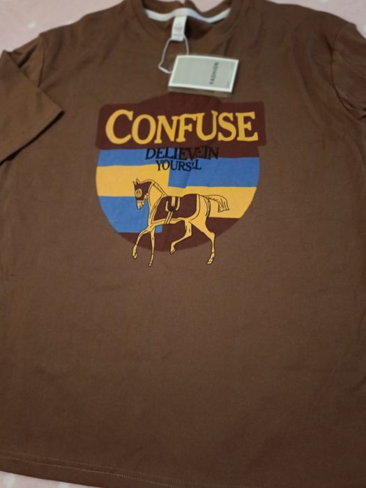 Продам новые футболки