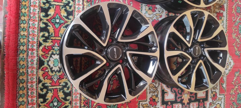 Byd Saka Diska sotiladi