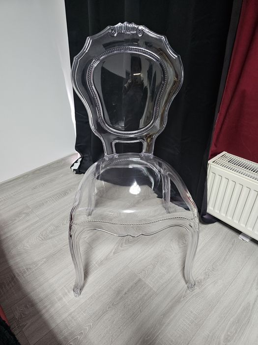 Scaun living transparent