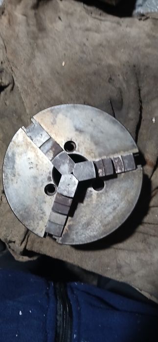 Продам токарный патрон