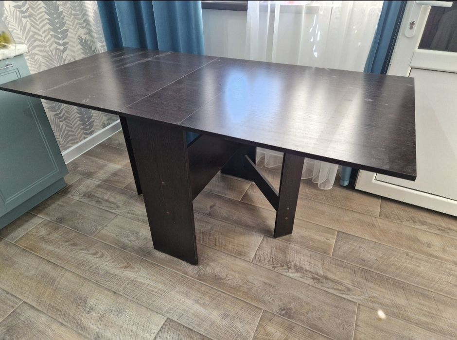 Стол книжка, венге. Отличное состояние. 80×150×75(выс)