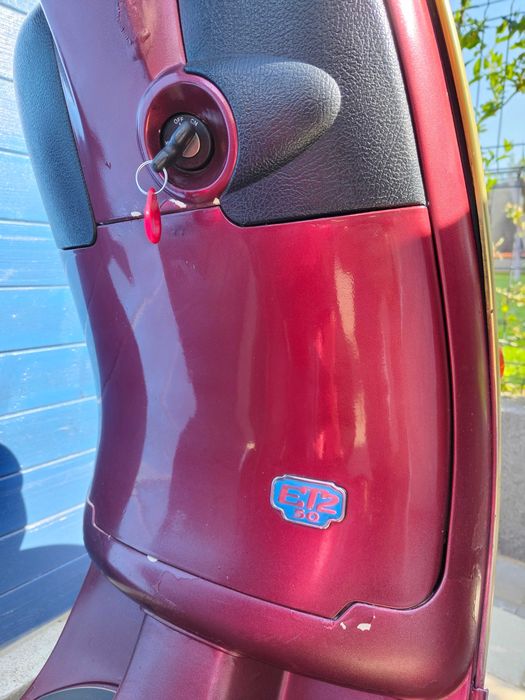 Scutere Piaggio Vespa clasic ET2, 49cc, 2002/3, fara CIV, inmatriculat