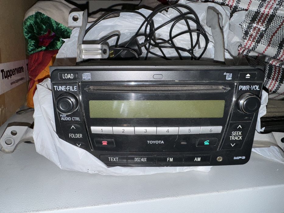 магнитола ( мультимедиа)