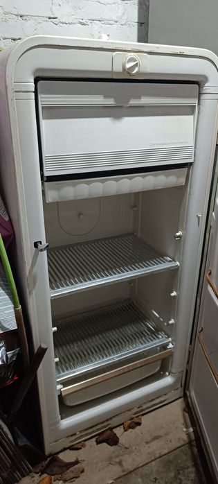 Хладилник ЗИЛ работещ