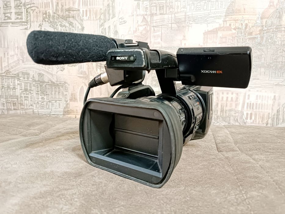 Камера для видео трансляции SONY PMW-EX1R
