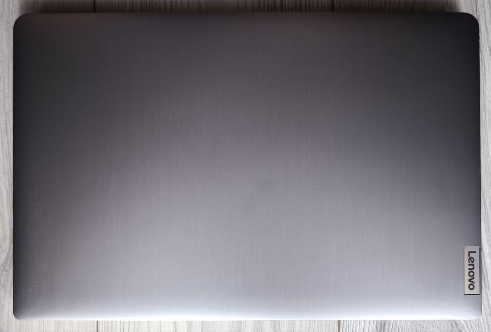 Lenovo Ideapad 3 16ALC6 15,6 FHD/ RYZEN 7 5700U/8GB/512GB stare foarte buna !