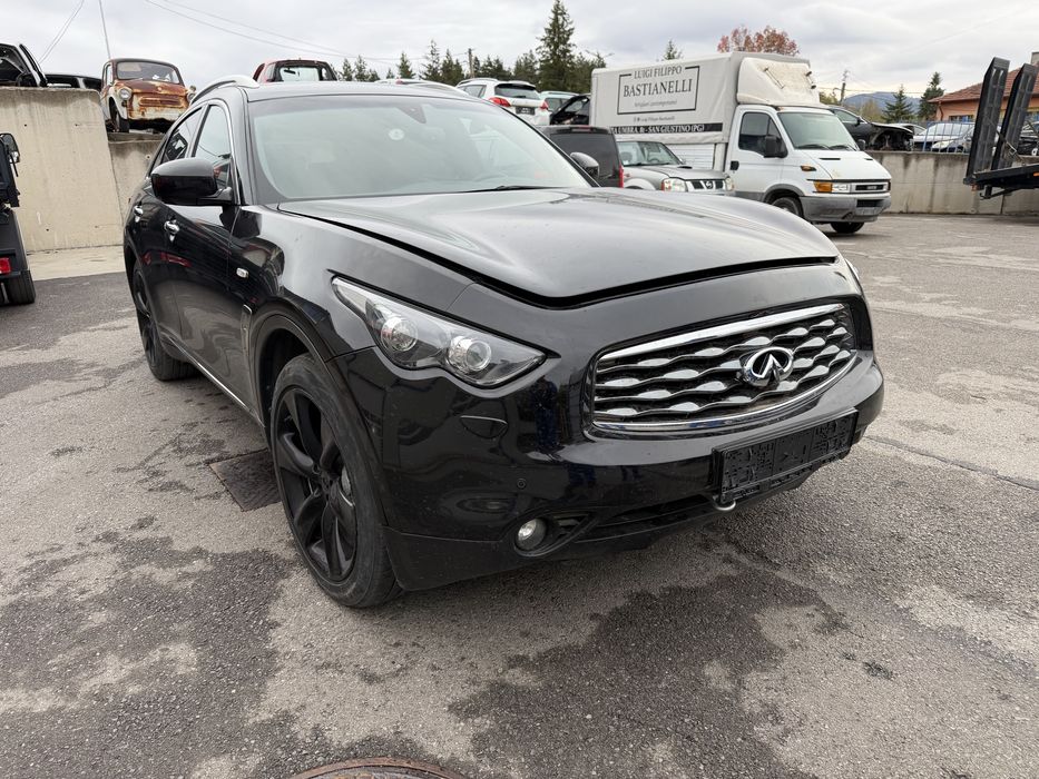 Infiniti FX30d S НА ЧАСТИ