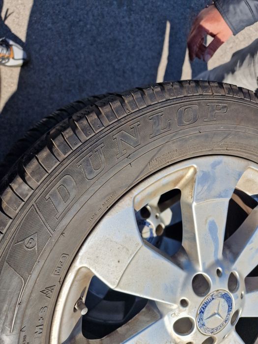 Гуми с Джанти за Mercedes ML W166 255/55 R 18 Dunlop 2016