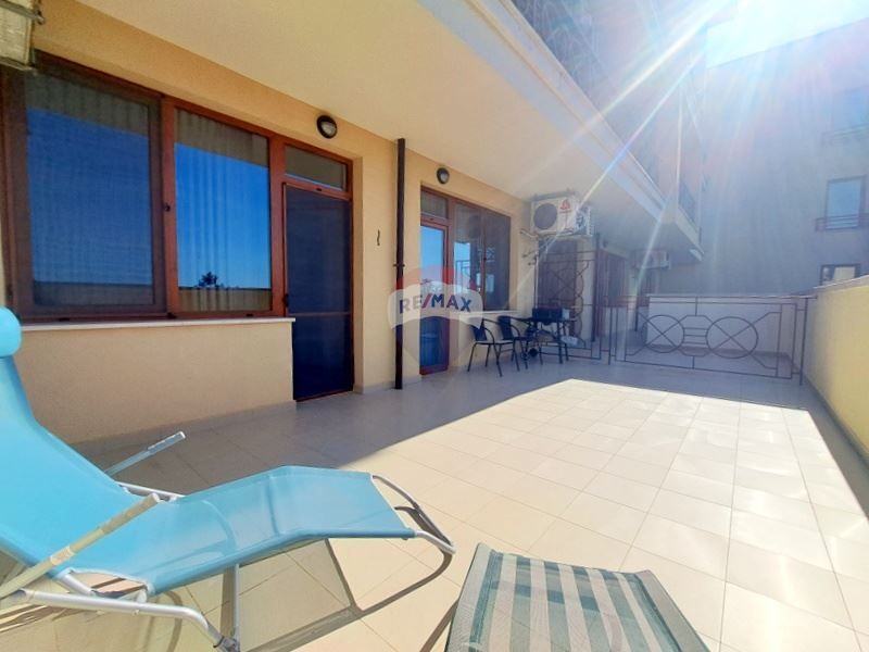 Продава се Тристаен апартамент в Балчик - 114 кв.м за 860 €/кв.м - Снимка #10