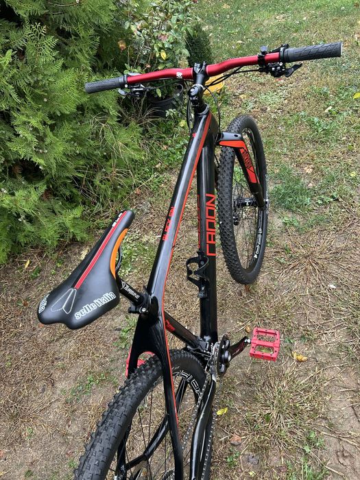 Radon Black Sin Carbon 10,7 кг. 29 цола 2х11 ХТ