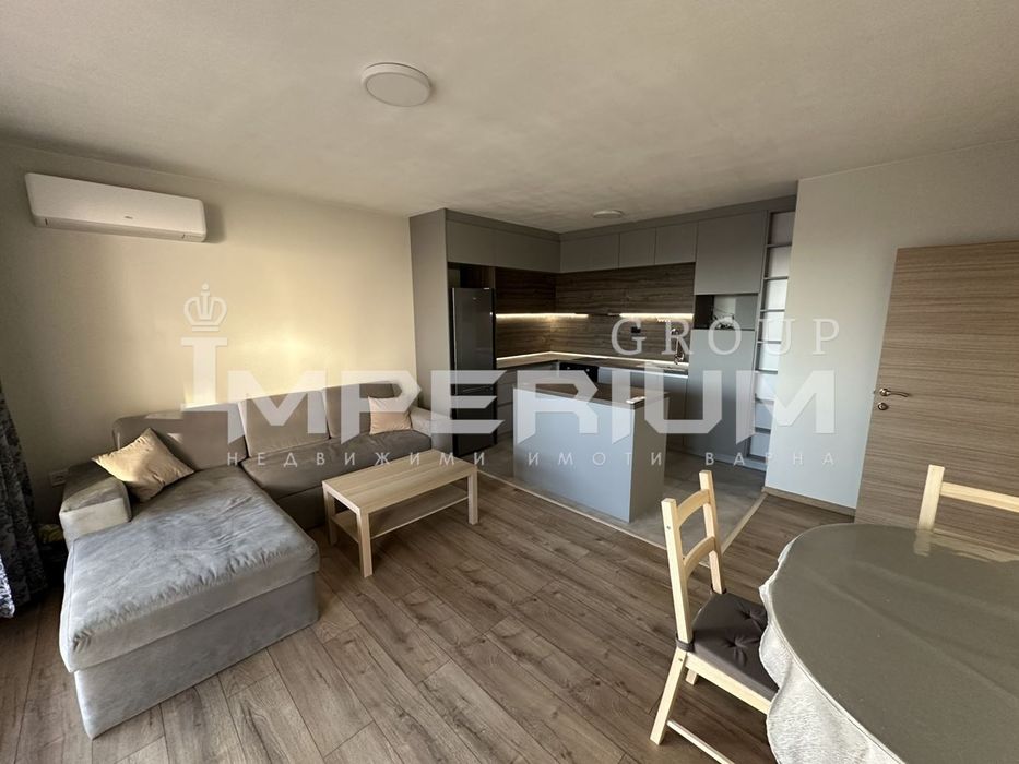 Дава се под наем Двустаен апартамент в Варна, м-т Пчелина - 75 кв.м за 510 € - Снимка #1