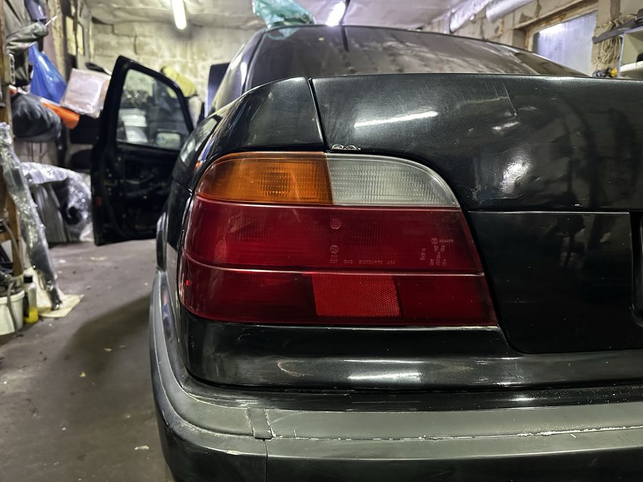 Задние фонари бмв е38