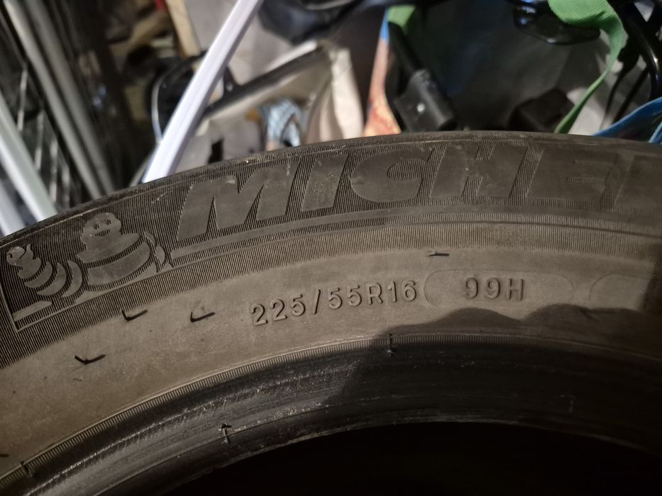 Употребявани зимни гуми Michelin и летни Continental 205/55/R16