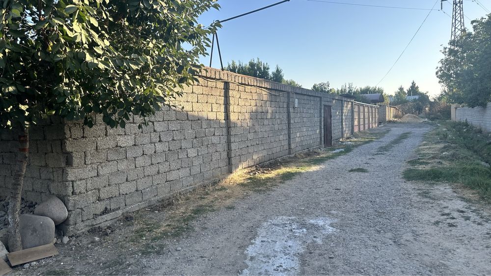 Продаётся земельный участок в Кибрае по факту 9 соток, по документам 6