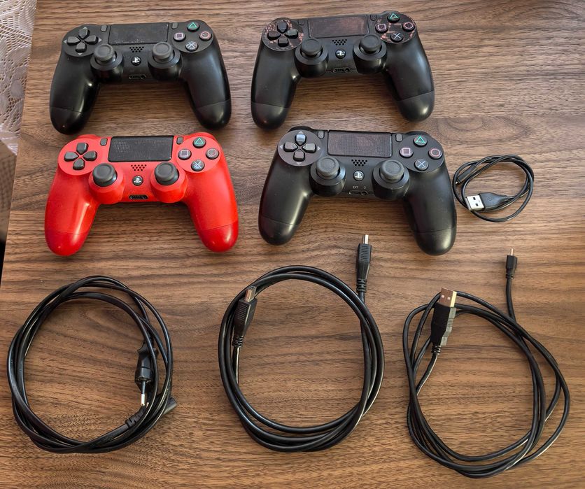 Playstation 4 slim