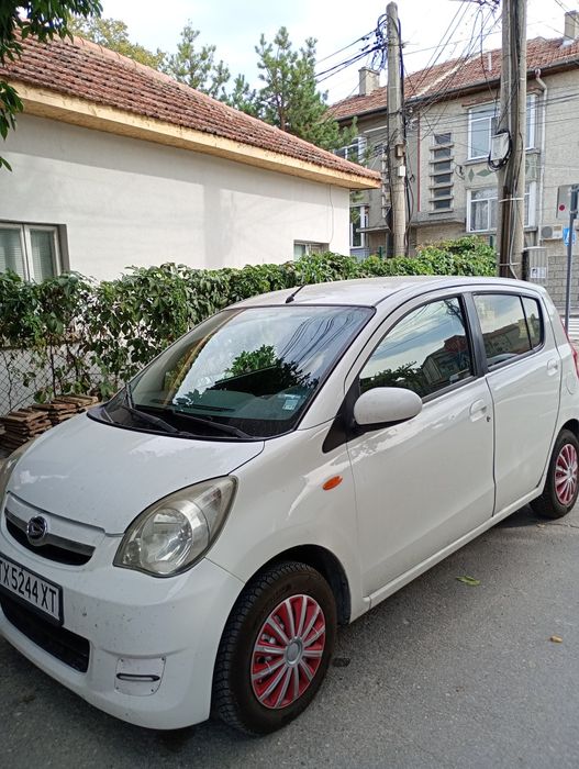 Продавам Дайхатсу Куоре 2008