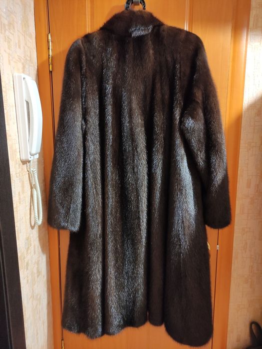 Продам шубу норковую б/у
