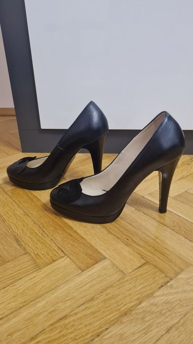 Pantofi cu toc negri  piele naturala 35